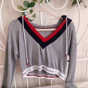 Tommy Hilfiger cropped hoodie